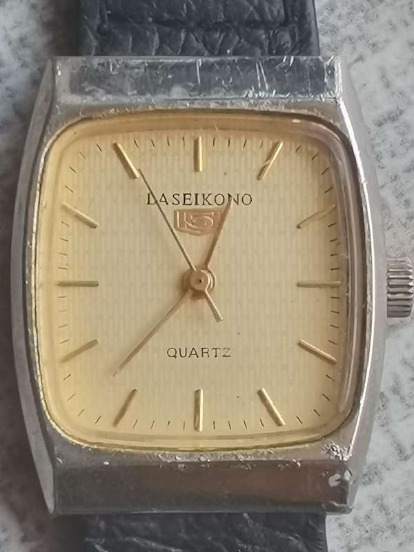 VINTAGE LASEIKONO 5 MENS HAND WINDING WATCH IN EXCELLENT WORKING CONDITION