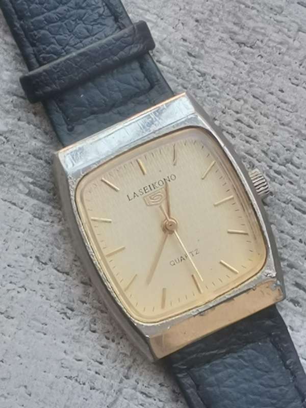 VINTAGE LASEIKONO 5 MENS HAND WINDING WATCH IN EXCELLENT WORKING CONDITION