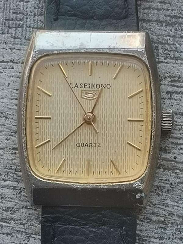 VINTAGE LASEIKONO 5 MENS HAND WINDING WATCH IN EXCELLENT WORKING CONDITION