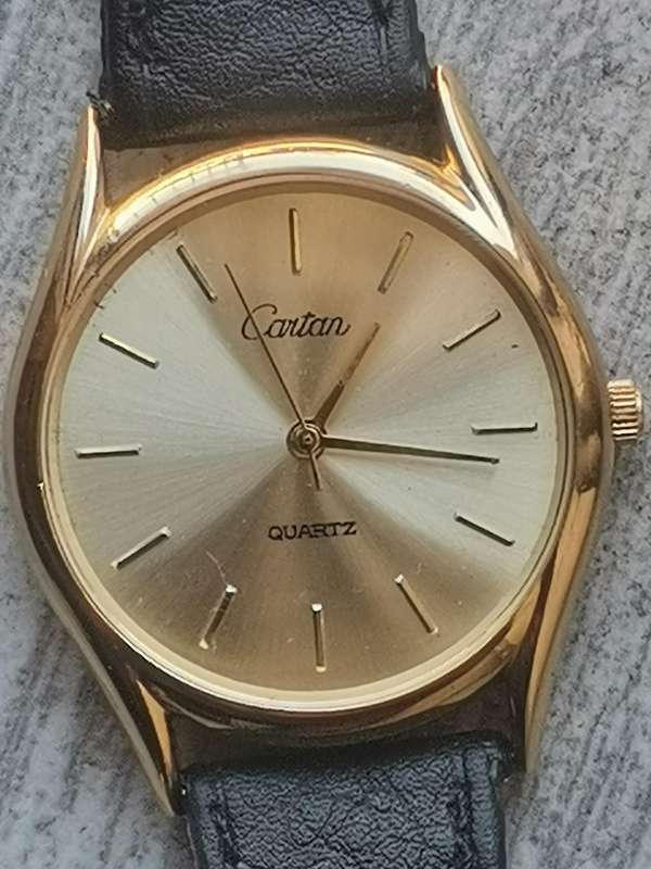 MENS VINTAGE CARTAN WATCH IN EXCELLENT WORKING CONDITION
