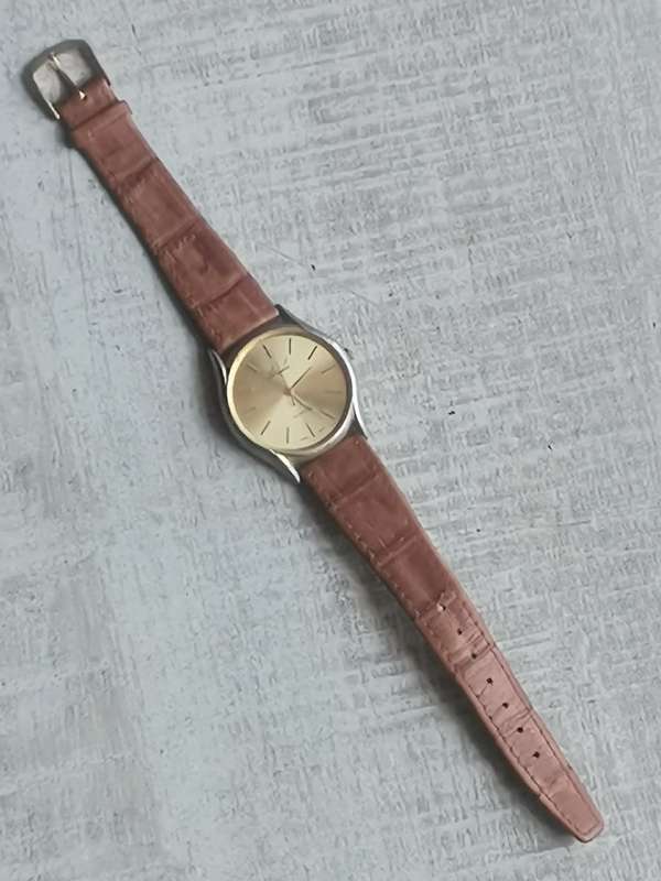 MENS VINTAGE ANGELA WATCH IN EXCELLENT WORKING CONDITION