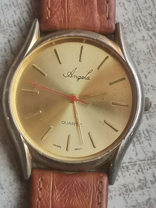 MENS VINTAGE ANGELA WATCH IN EXCELLENT WORKING CONDITION