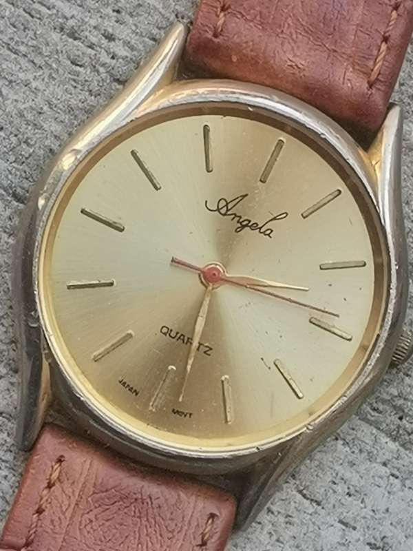 MENS VINTAGE ANGELA WATCH IN EXCELLENT WORKING CONDITION