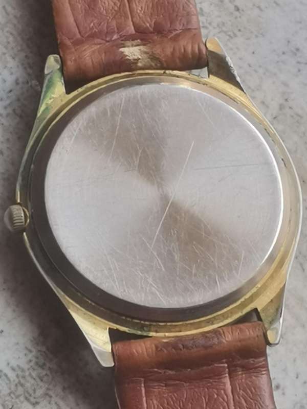 MENS VINTAGE ANGELA WATCH IN EXCELLENT WORKING CONDITION