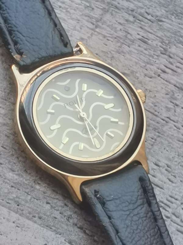 LADIES POISE WATCH IN EXCELLENT WORKING CONDITION