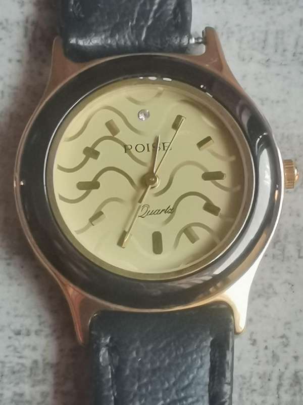 LADIES POISE WATCH IN EXCELLENT WORKING CONDITION