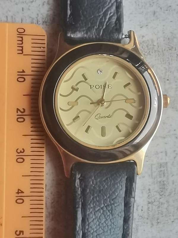 LADIES POISE WATCH IN EXCELLENT WORKING CONDITION