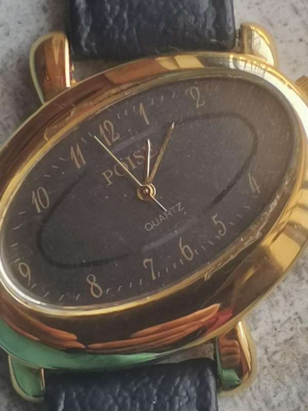 LADIES POISE GOLD PLATED WATCH IN EXCELLENT WORKING CONDITION
