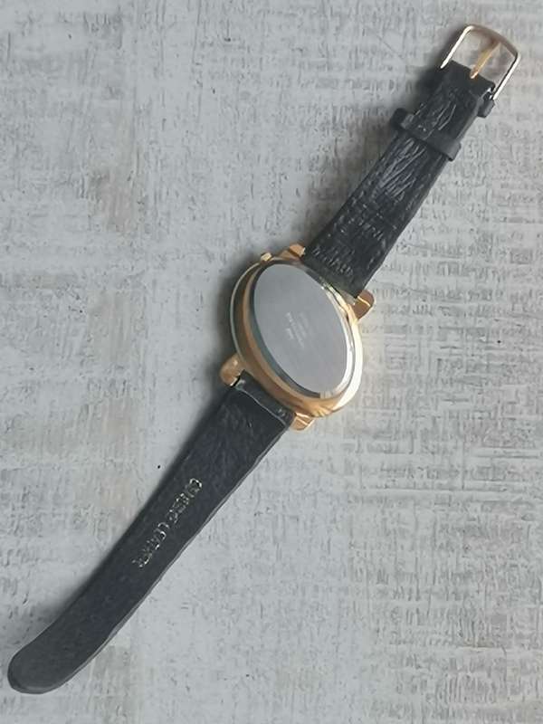 LADIES POISE GOLD PLATED WATCH IN EXCELLENT WORKING CONDITION
