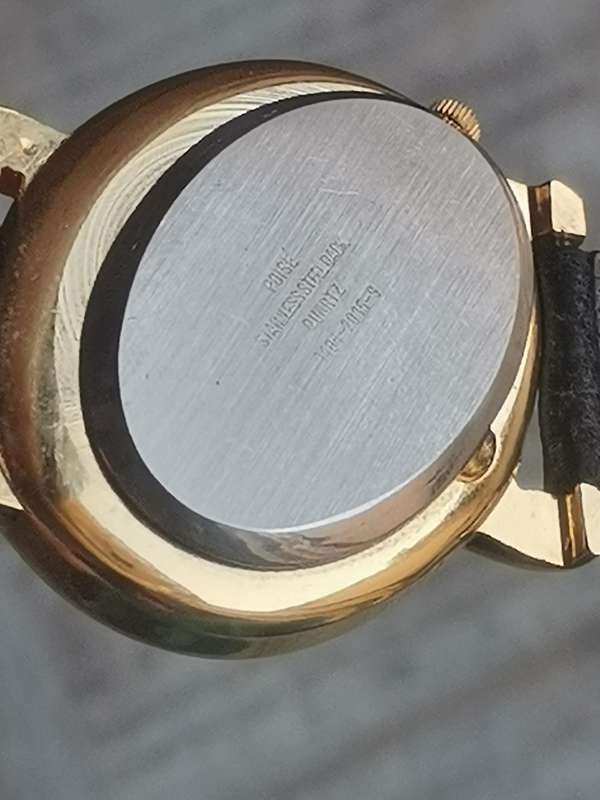 LADIES POISE GOLD PLATED WATCH IN EXCELLENT WORKING CONDITION