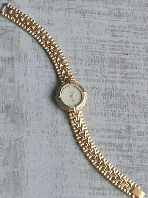 LADIES STL ALL GOLD PLATED WATCH IN EXCELLENT WORKING CONDITION - UNWORN AS GOOD AS NEW