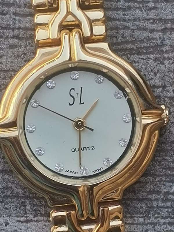 LADIES STL ALL GOLD PLATED WATCH IN EXCELLENT WORKING CONDITION - UNWORN AS GOOD AS NEW