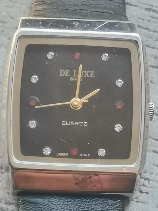 LADIES DE LUXE WATCH IN EXCELLENT WORKING CONDITION