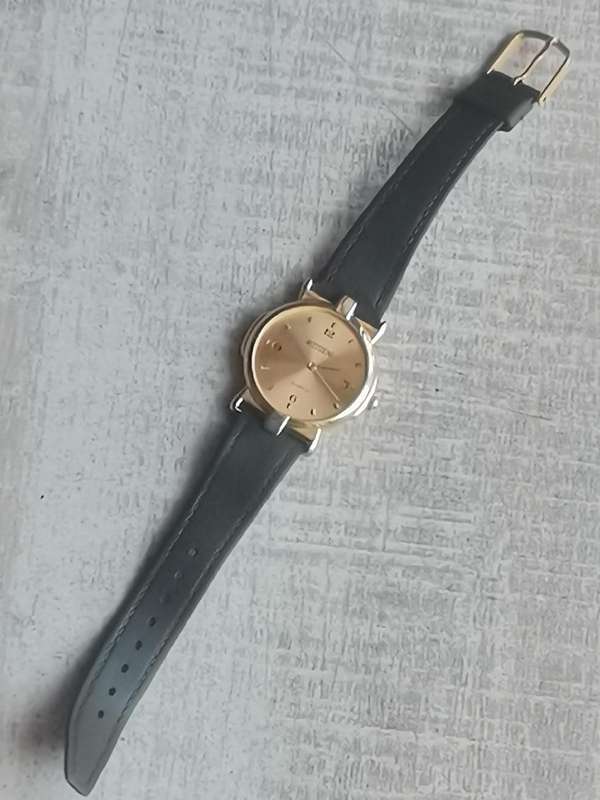 LADIES VINTAGE RCITIZENO WATCH IN EXCELLENT WORKING CONDITION