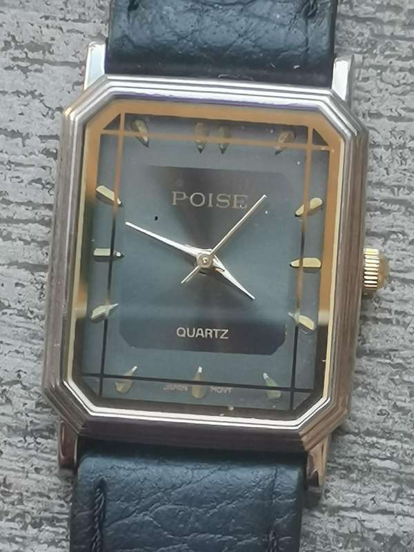 LADIES VINTAGE POISE WATCH IN EXCELLENT WORKING CONDITION