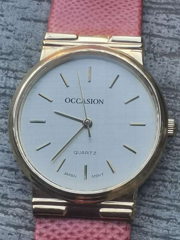 MENS VINTAGE OCCASION GOLD PLATED WATCH IN EXCELLENT WORKING CONDITION