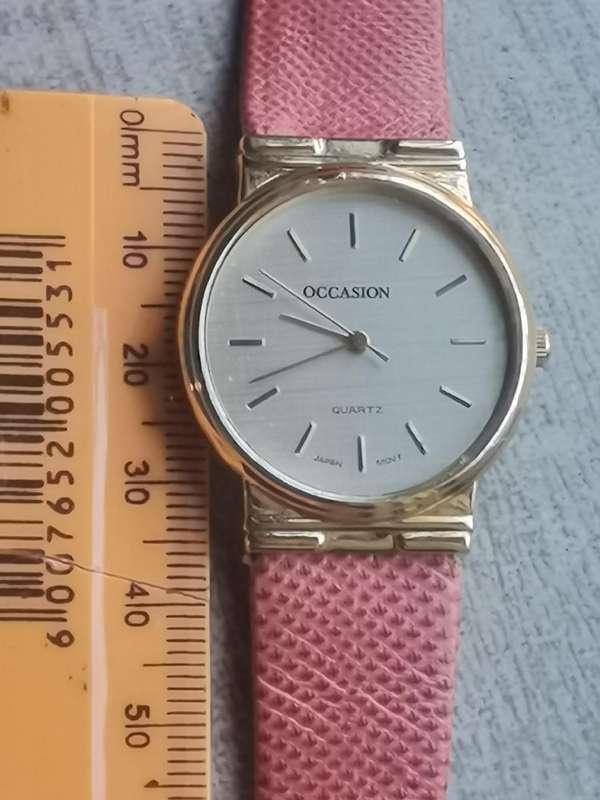 MENS VINTAGE OCCASION GOLD PLATED WATCH IN EXCELLENT WORKING CONDITION