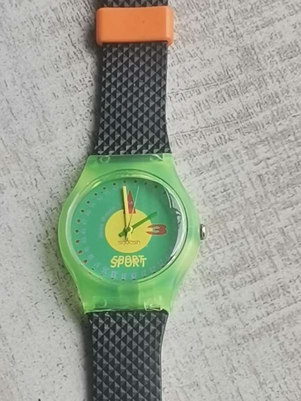MENS VINTAGE SQUASH WATCH IN EXCELLENT WORKING CONDITION