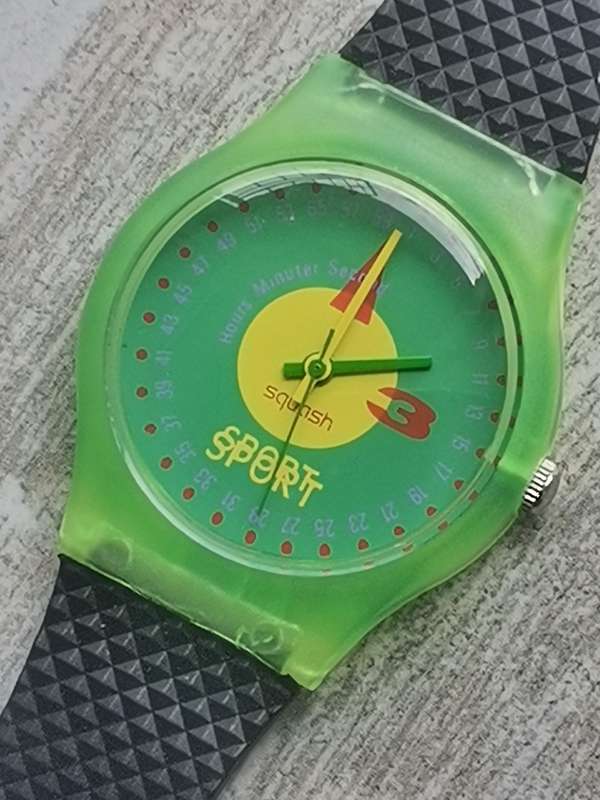 MENS VINTAGE SQUASH WATCH IN EXCELLENT WORKING CONDITION
