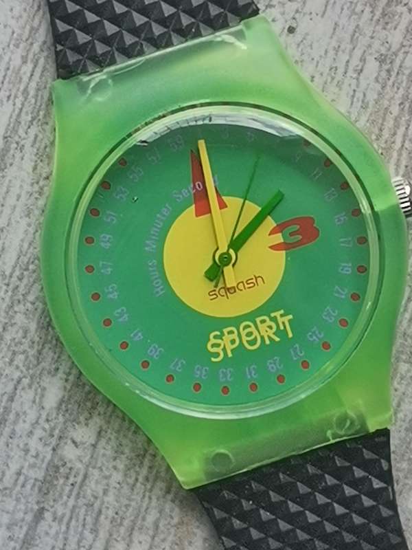 MENS VINTAGE SQUASH WATCH IN EXCELLENT WORKING CONDITION
