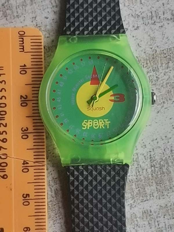 MENS VINTAGE SQUASH WATCH IN EXCELLENT WORKING CONDITION
