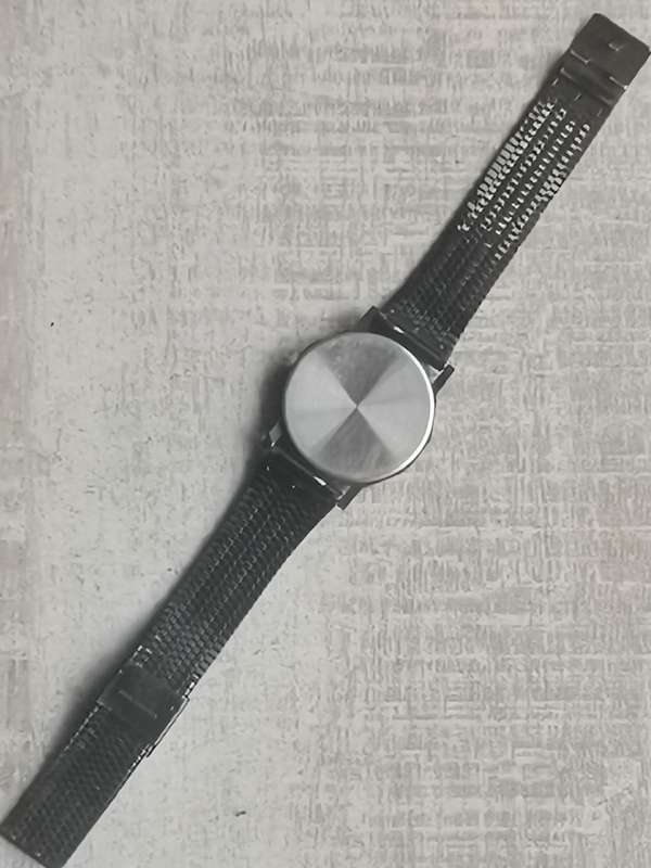MENS VINTAGE GOLDEN BELL WATCH IN EXCELLENT WORKING CONDITION