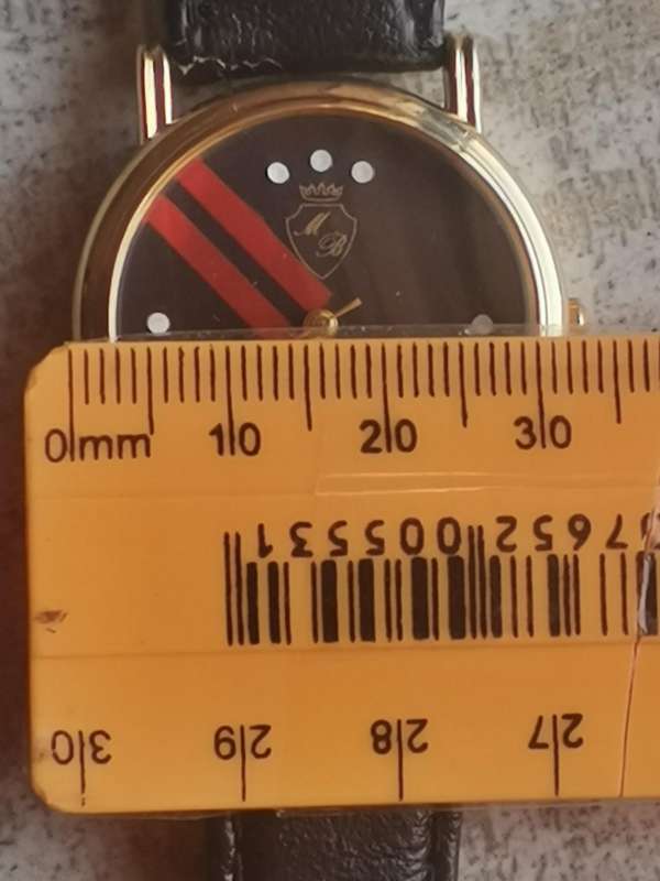 MENS VINTAGE MONT BELL QUARTZ WATCH IN EXCELLENT WORKING CONDITION