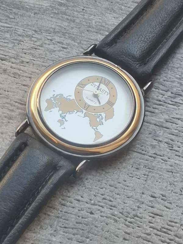 MENS VINTAGE DYNASTY WORLD MAP QUARTZ WATCH IN EXCELLENT WORKING CONDITION