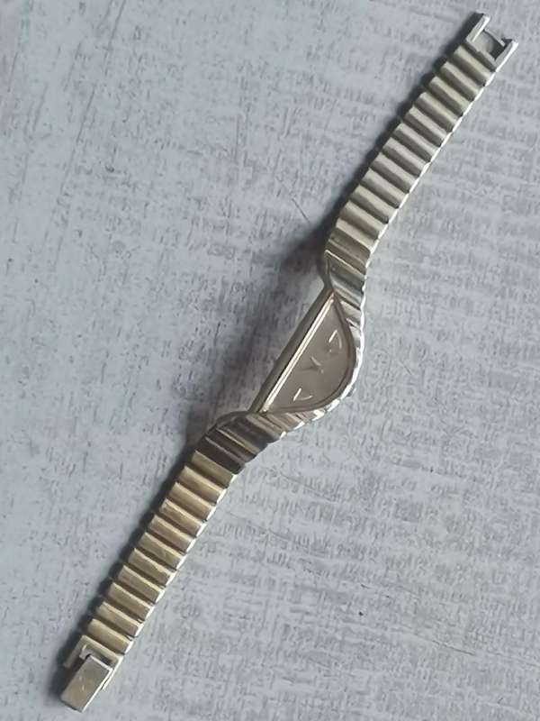 LADIES GOLD SEIKO WATCH IN EXCELLENT WORKING CONDITION