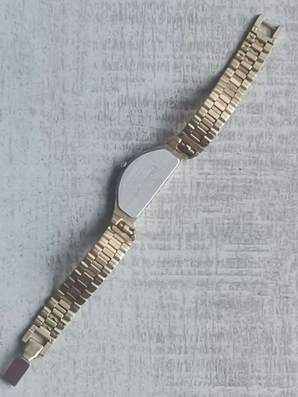LADIES GOLD SEIKO WATCH IN EXCELLENT WORKING CONDITION