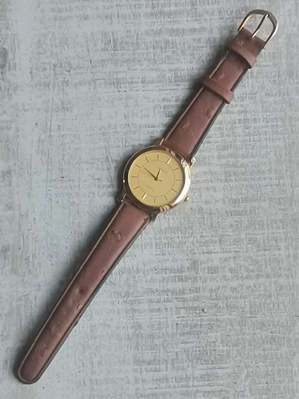 MENS VINTAGE GONAJA WATCH IN EXCELLENT WORKING CONDITION