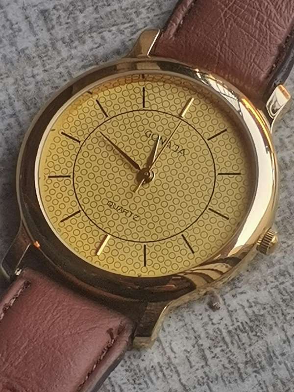 MENS VINTAGE GONAJA WATCH IN EXCELLENT WORKING CONDITION