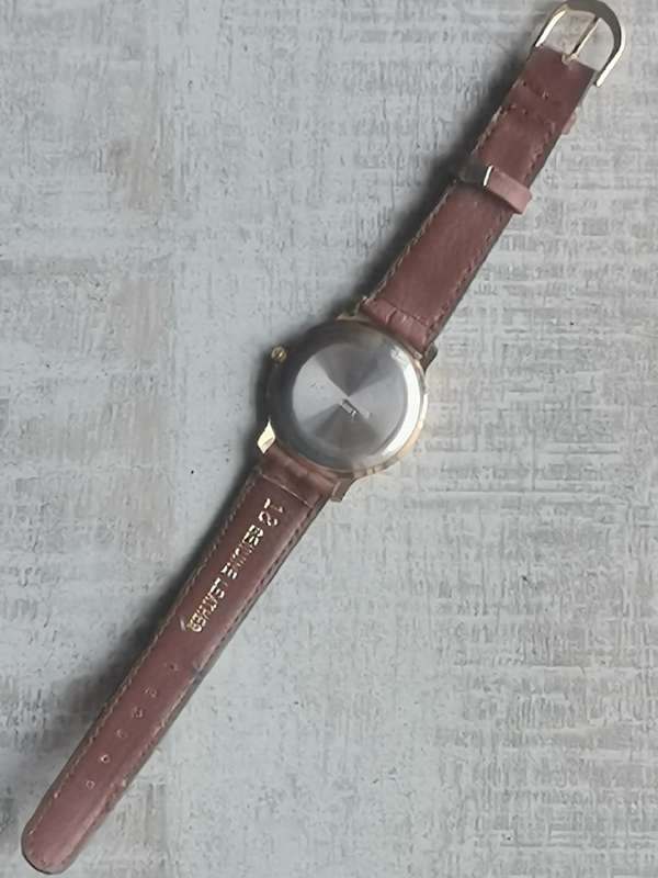 MENS VINTAGE GONAJA WATCH IN EXCELLENT WORKING CONDITION