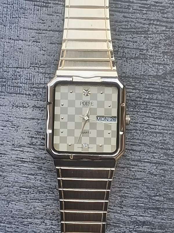 MENS POISE GOLD PLATED WATCH WITH DAY/DATE FUNCTION IN EXCELLENT WORKING CONDITION