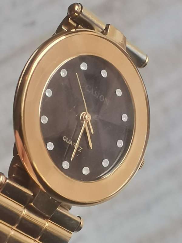 LADIES GOLD OCCASION WATCH IN EXCELLENT WORKING CONDITION