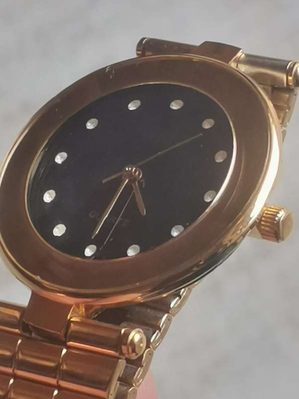 LADIES GOLD OCCASION WATCH IN EXCELLENT WORKING CONDITION