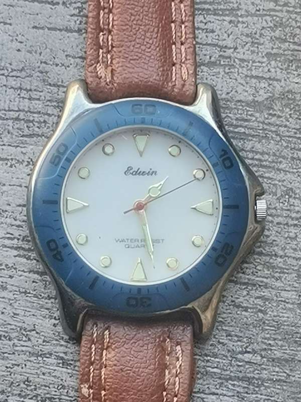 MENS VINTAGE EDWIN SPORTS WATCH IN EXCELLENT WORKING CONDITION