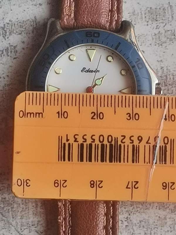 MENS VINTAGE EDWIN SPORTS WATCH IN EXCELLENT WORKING CONDITION