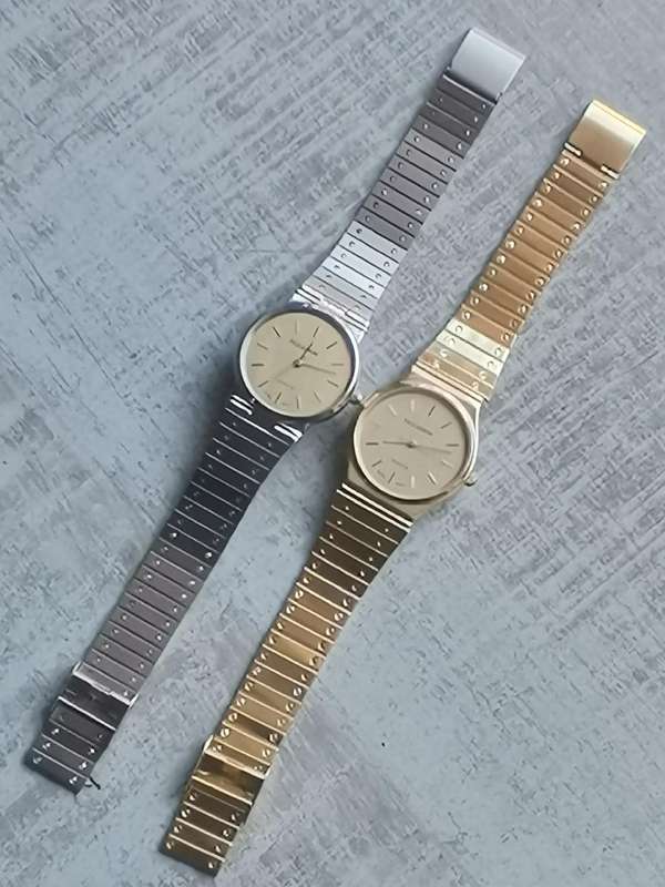 MENS OCCASION GOLD AND SILVER WATCH SET IN EXCELLENT WORKING CONDITION - BIDDING FOR BOTH