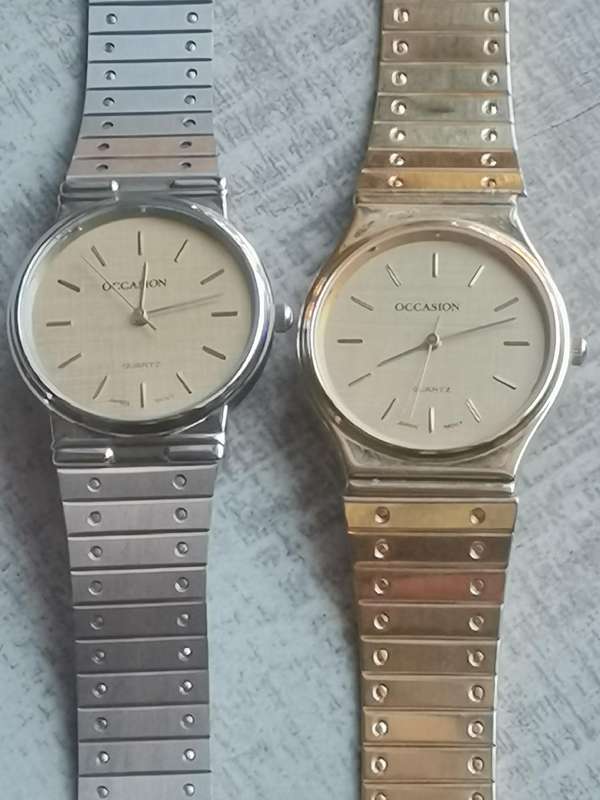 MENS OCCASION GOLD AND SILVER WATCH SET IN EXCELLENT WORKING CONDITION - BIDDING FOR BOTH