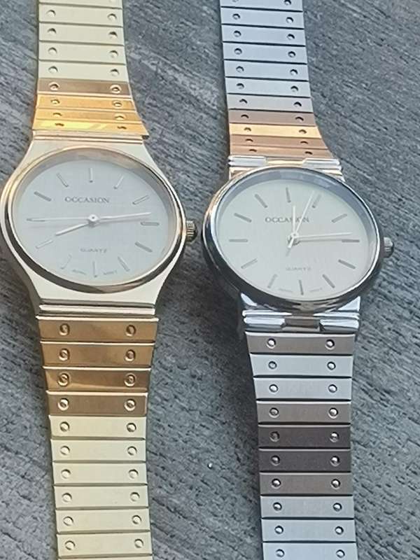 MENS OCCASION GOLD AND SILVER WATCH SET IN EXCELLENT WORKING CONDITION - BIDDING FOR BOTH