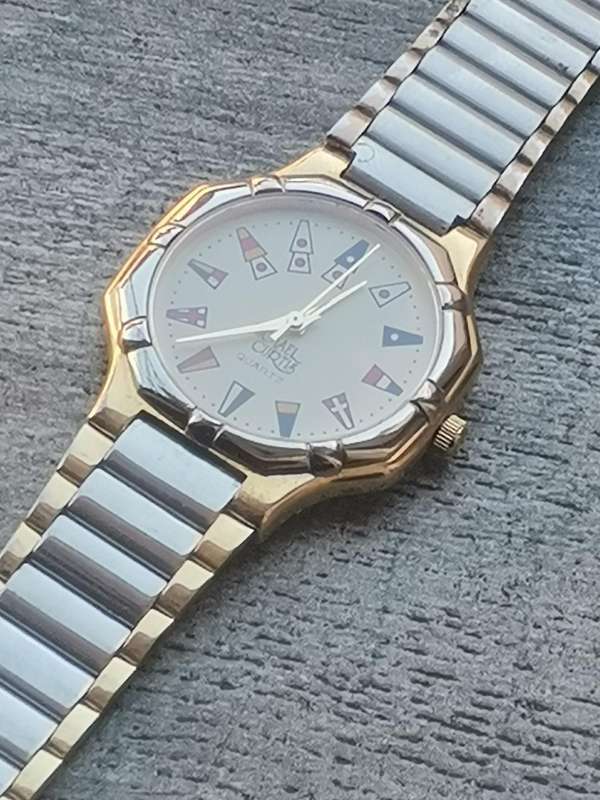 MENS MICHAEL CURTIS WATCH IN EXCELLENT WORKING CONDITION