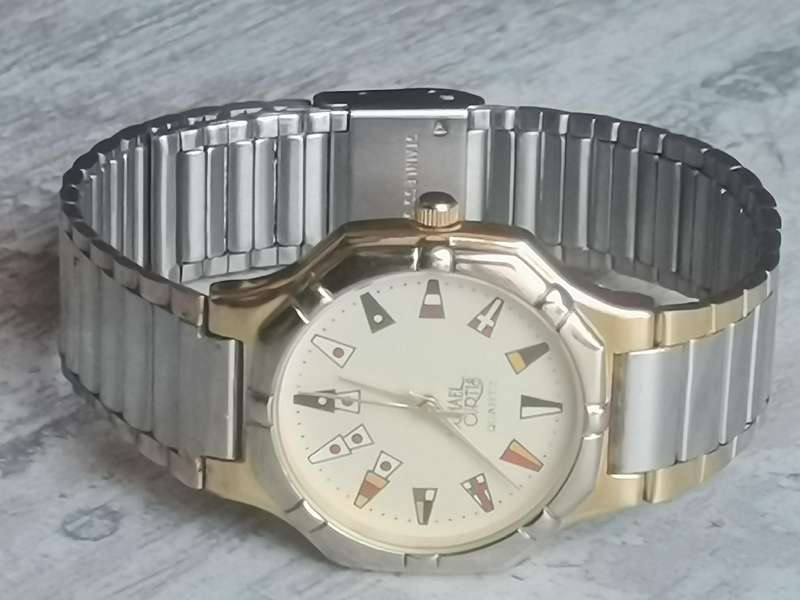 MENS MICHAEL CURTIS WATCH IN EXCELLENT WORKING CONDITION