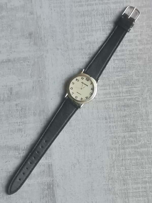 MENS ASEIKON WATCH IN EXCELLENT WORKING CONDITION