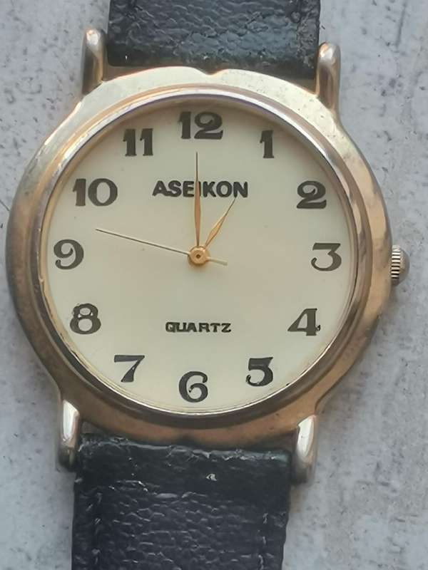 MENS ASEIKON WATCH IN EXCELLENT WORKING CONDITION