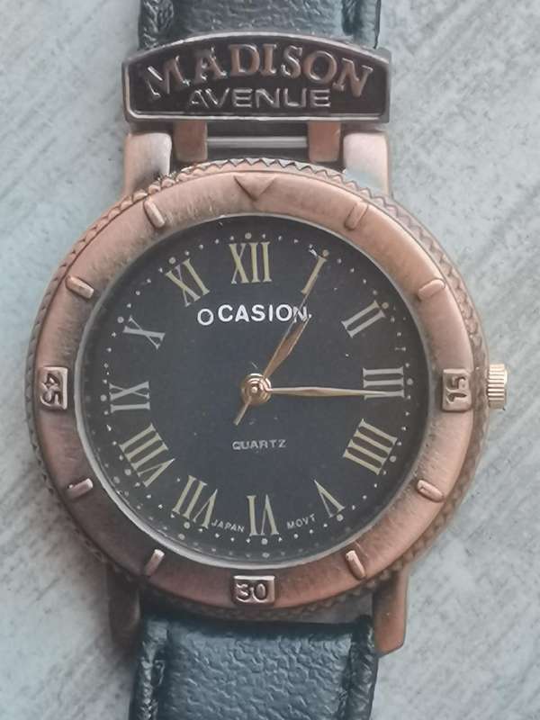 MENS OCASION WATCH IN EXCELLENT WORKING CONDITION