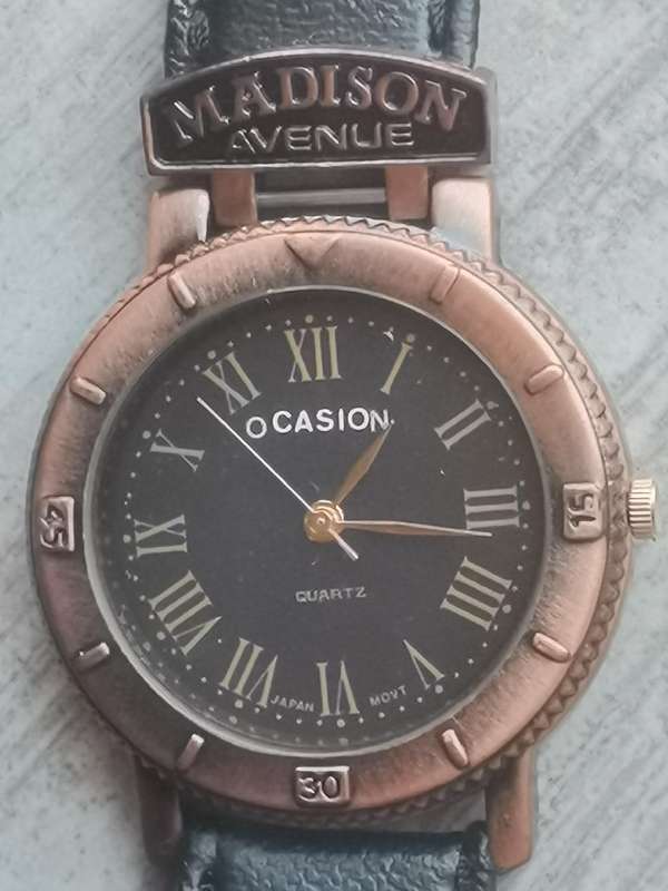 MENS OCASION WATCH IN EXCELLENT WORKING CONDITION