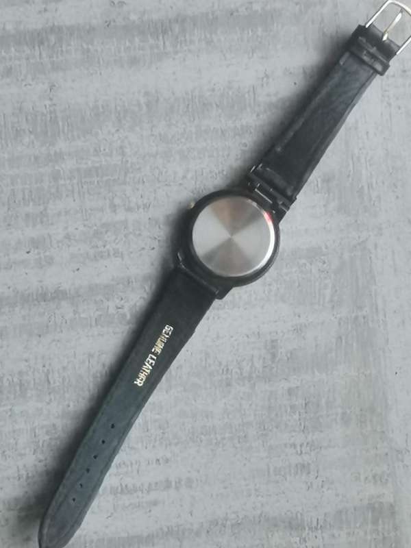 MENS OCASION WATCH IN EXCELLENT WORKING CONDITION