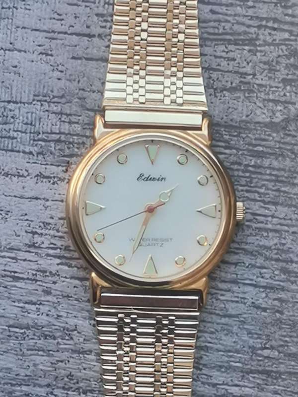 MENS GOLD EDWIN WATCH IN EXCELLENT WORKING CONDITION
