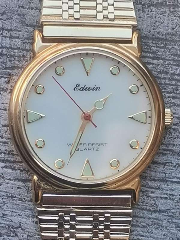 MENS GOLD EDWIN WATCH IN EXCELLENT WORKING CONDITION
